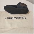 Louis Vuitton Sneakers LV